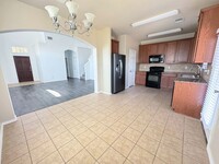 6706 Golden Oak Ln in Killeen, TX - Foto de edificio - Building Photo