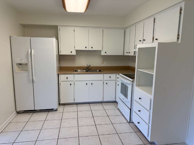 2633 Coral Ave in Kissimmee, FL - Building Photo - Building Photo