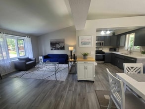 1 Verdin St NW in Coon Rapids, MN - Building Photo - Building Photo