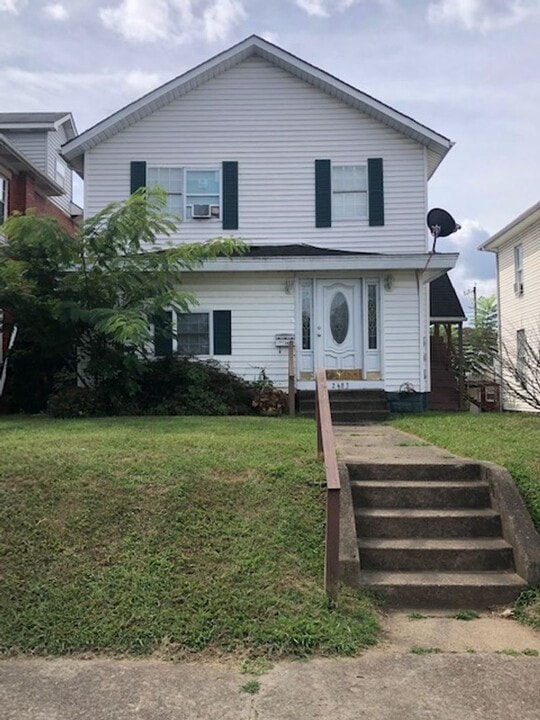 2483 3rd Ave in Huntington, WV - Building Photo