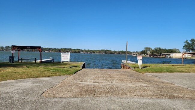 property at 13151 S Lee Shore Dr