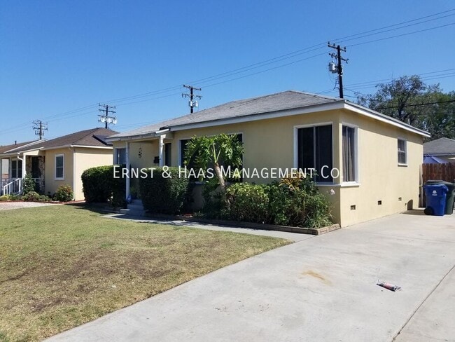 property at 4312 Camerino St
