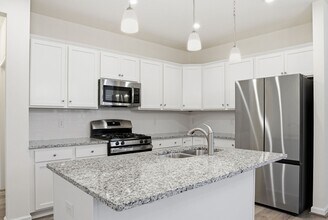 1521 Redoubt Rd in Williamsburg, VA - Building Photo - Building Photo