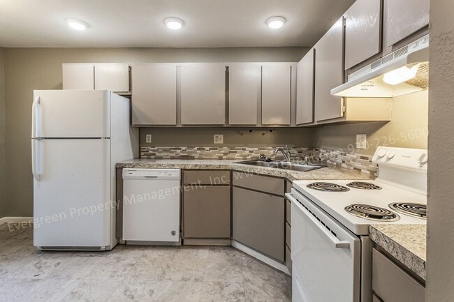 property at 3023 Denver St