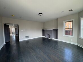 7730 S Cornell Ave in Chicago, IL - Building Photo - Building Photo