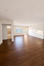 12214 Galva Dr in Dallas, TX - Building Photo - Building Photo