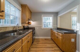 6615 Forest Hill Ave in Richmond, VA - Building Photo - Building Photo