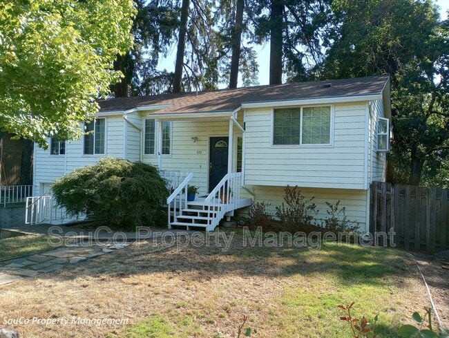 property at 324 SE 30th Ave