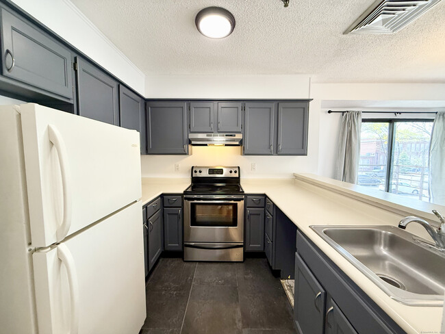 property at 1204 Whitney Ave