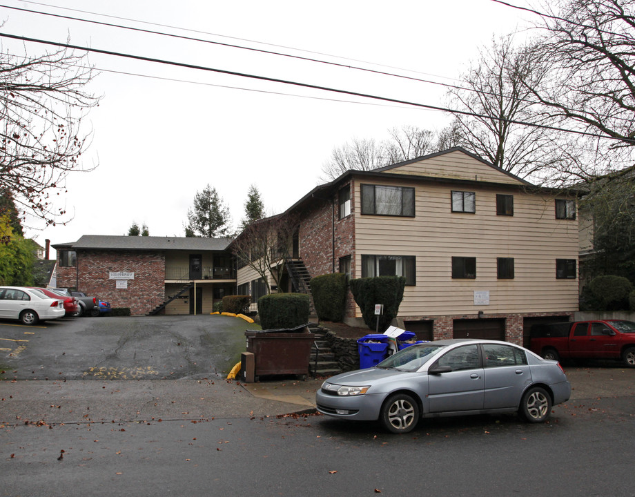 Monterey in Portland, OR - Building Photo