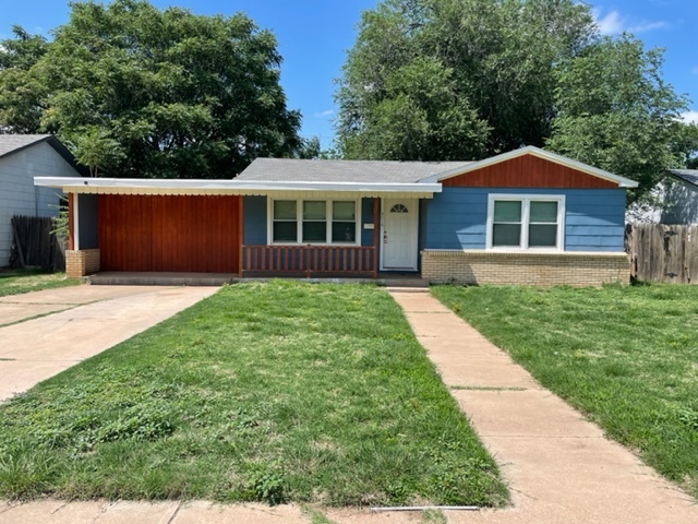 4014 32nd St in Lubbock, TX - Building Photo