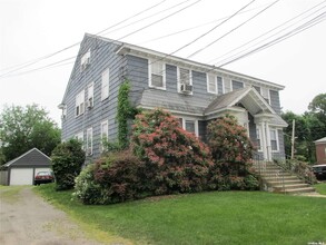 730 Florence St, Unit 1E in Baldwin, NY - Building Photo - Building Photo