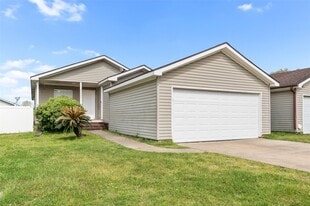 21430 Cherry Canyon Ln in Tomball, TX - Building Photo