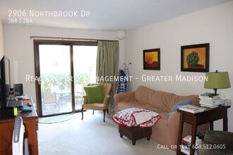 2906 Northbrook Dr in Middleton, WI - Building Photo - Building Photo