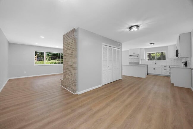 property at 100 N Cardinal Ln