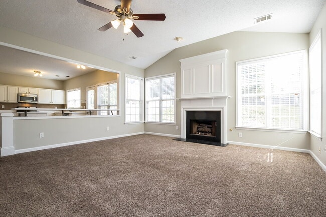 3038 Donamire Ct NW in Kennesaw, GA - Building Photo - Building Photo