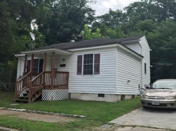 532 Cameron St in Petersburg, VA - Building Photo