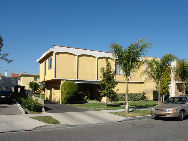 14081 Rondeau St in Westminster, CA - Foto de edificio - Building Photo