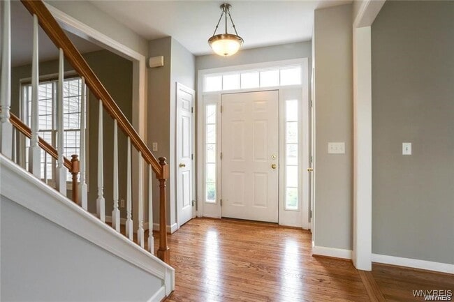 property at 5558 Martha's Vineyard