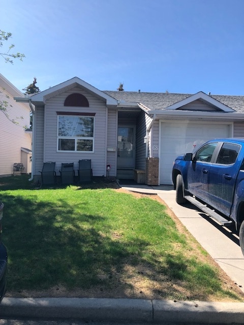 property at 68 Catalina Cir NE