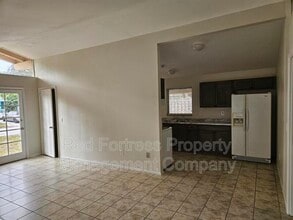 1635 Newport Ct in Ft. Myers, FL - Building Photo - Building Photo