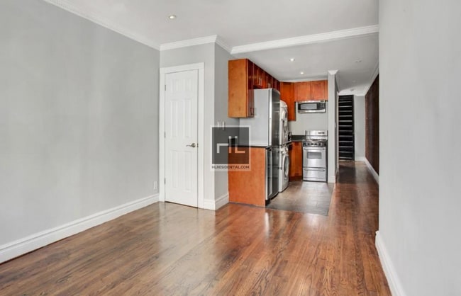 E 12TH ST. in New York, NY - Building Photo - Building Photo