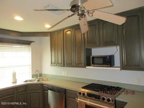 1012 8th St S in Jacksonville Beach, FL - Building Photo - Building Photo