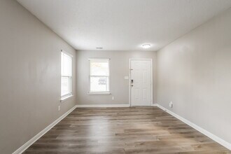 8039 Corktree Dr in Indianapolis, IN - Building Photo - Building Photo