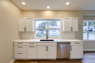 1517 Z St in Omaha, NE - Foto de edificio - Building Photo