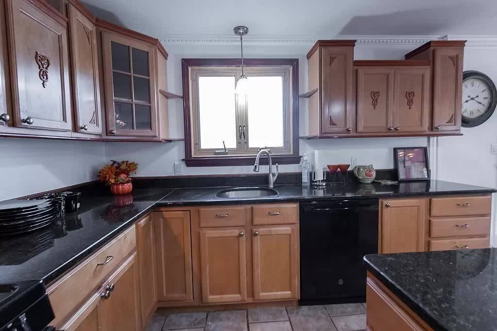 35 Fort Ave, Unit A in Boston, MA - Building Photo