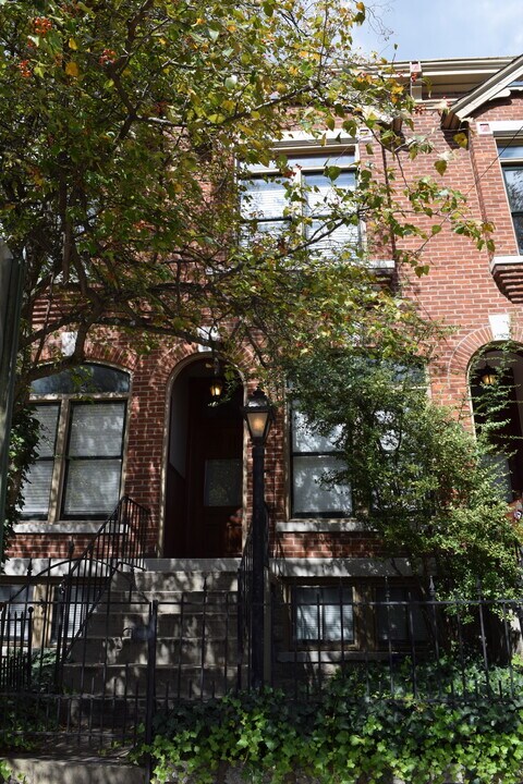 116 E 5th St in Covington, KY - Building Photo