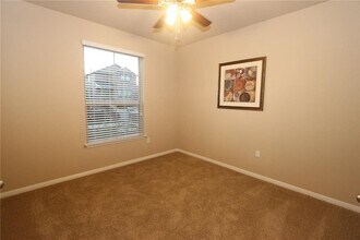 1044 Britt Ln in Leander, TX - Building Photo - Building Photo