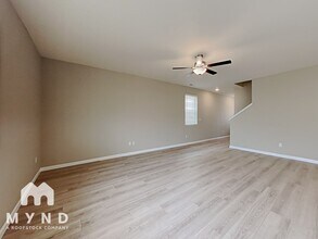 15516 NE 72nd Way in Vancouver, WA - Foto de edificio - Building Photo