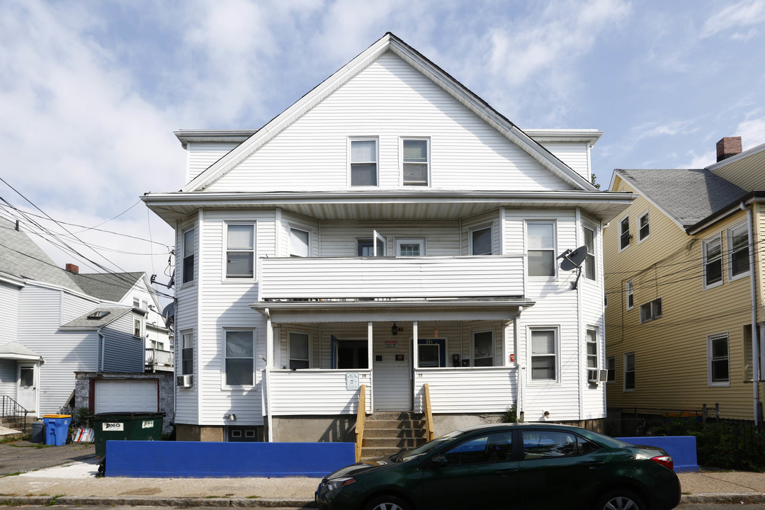 10 Nevada St in Winthrop, MA - Foto de edificio