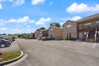 12 Charlottes Pl, Unit 22 in Somerset, KY - Building Photo - Building Photo
