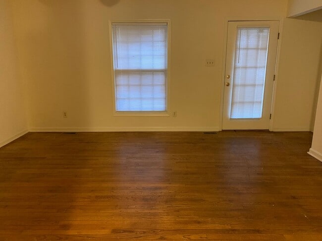 562 Granite St in Raleigh, NC - Building Photo - Building Photo