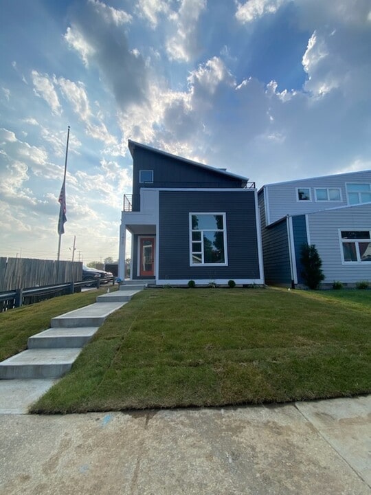 1430 Olive St in Indianapolis, IN - Building Photo