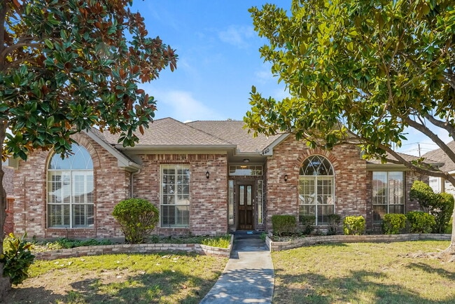 property at 440 Saddle Head Dr