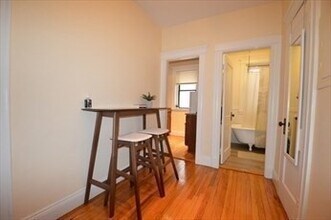 15 Park Dr in Boston, MA - Building Photo - Building Photo