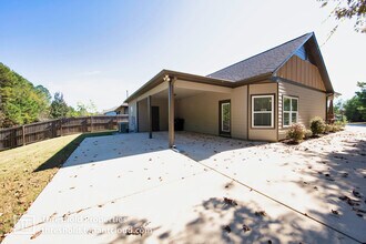 5577 Timber Leaf Trail in Bessemer, AL - Building Photo - Building Photo