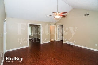 3833 Lucerne Dr in Memphis, TN - Building Photo - Building Photo