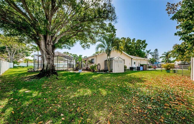 6311 103rd Ave N in Pinellas Park, FL - Building Photo - Building Photo