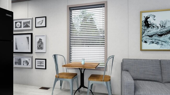 25468 Nuway Ave in Warren, MI - Building Photo - Building Photo