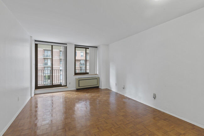 property at 300 Albany St