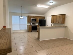 1021 Olivewood Ln in Fort Worth, TX - Building Photo - Building Photo