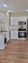 207 W Laveer St in Philadelphia, PA - Building Photo