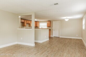 5181 Tan St in Jacksonville, FL - Building Photo - Building Photo