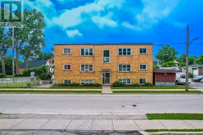 property at 642-642 Hamilton Rd
