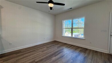 1915 Driftwood Cir in Cumming, GA - Building Photo - Building Photo