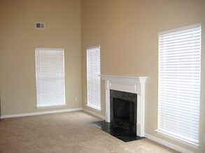 2253 Joann Dr in Spring Hill, TN - Building Photo - Building Photo